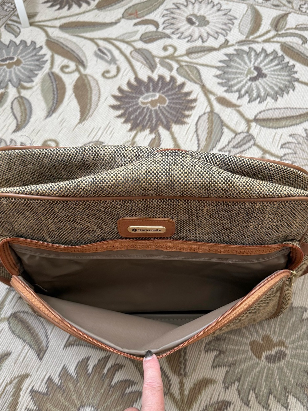 Vintage Samsonite Shoulder Bag Travel Carry On Overnighter Tweed 70s 80s - Picture 10 of 10